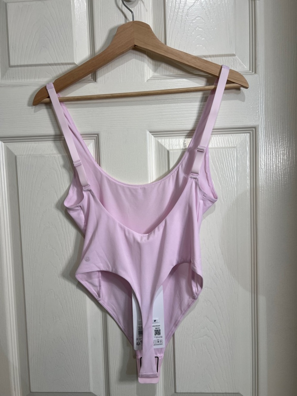 87. Lululemon wundermost low scoop nulu back sleeveless bodysuit pink organza - Picture 2 of 7